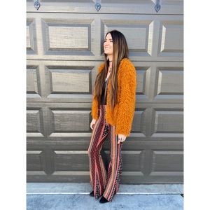 Meet your Posher, Kena